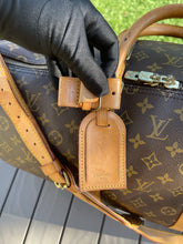 Load image into Gallery viewer, Keepall Bandouliere 55 Monogram SKU801
