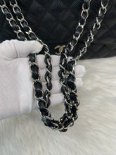 Load image into Gallery viewer, Chanel Classic Jumbo SHW SKU6002
