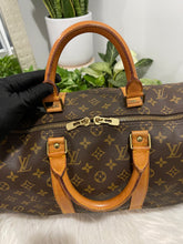 Load image into Gallery viewer, Keepall 50 SKU6040
