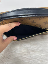 Load image into Gallery viewer, Pochette Metis  Reverse SKU6020
