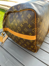 Load image into Gallery viewer, Keepall Bandouliere 55 Monogram SKU801
