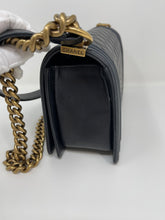 Load image into Gallery viewer, Chanel Le Boy Medium BLK SKU1007
