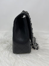 Load image into Gallery viewer, Chanel Classic Jumbo SHW SKU6002
