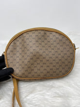 Load image into Gallery viewer, Gucci Macro Round SKU6124
