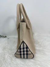 Load image into Gallery viewer, Burberry Tote SKU6122
