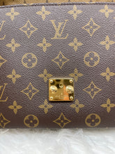 Load image into Gallery viewer, Pochette Metis Reverse SKU1531
