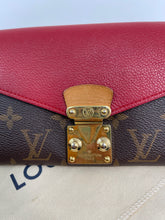 Load image into Gallery viewer, Pallas Wallet Red SKU6152
