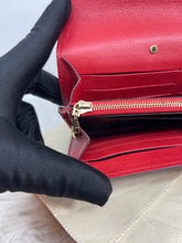 Load image into Gallery viewer, Pallas Wallet Red SKU6152
