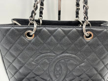 Load image into Gallery viewer, Chanel GTS SHW SKU1220
