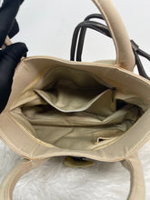 Load image into Gallery viewer, Burberry Tote SKU6122
