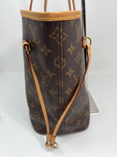 Load image into Gallery viewer, Neverfull MM Pivione SKU1505
