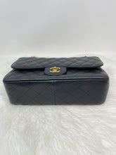 Load image into Gallery viewer, Chanel Classic Jumbo SKU6001
